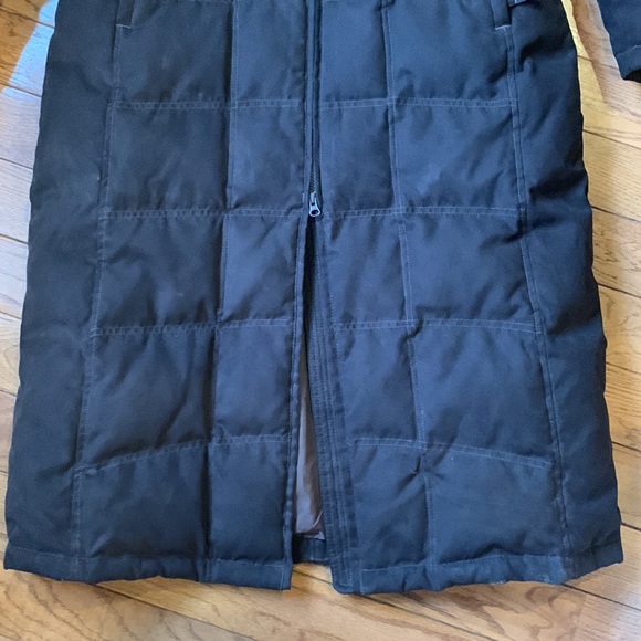 L.L. Bean Vintage Quilted Brown Goose Down Long Parka Coat Faux Fur Collar - Picture 3 of 11